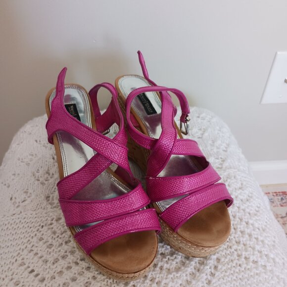 White House Black Market Fuchsia Pink Cork Wedge Sandals Size 8 - Picture 8 of 10